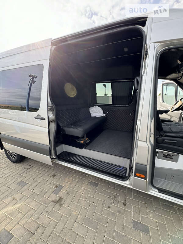 Вантажопасажирський фургон Mercedes-Benz Sprinter 2012 в Чернівцях