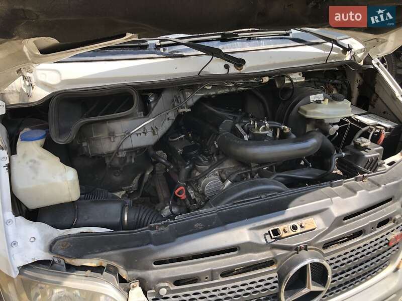 Автовоз Mercedes-Benz Sprinter 2004 в Хмельницком
