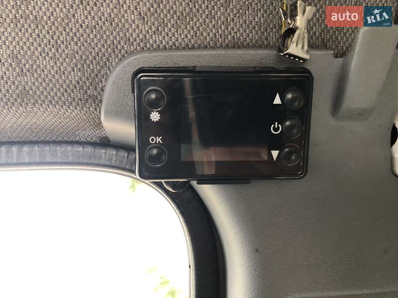 Автовоз Mercedes-Benz Sprinter 2004 в Хмельницком