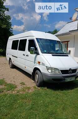 Вантажний фургон Mercedes-Benz Sprinter 2001 в Косові