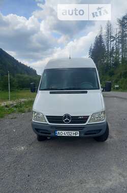 Мікроавтобус Mercedes-Benz Sprinter 2004 в Міжгір'ї