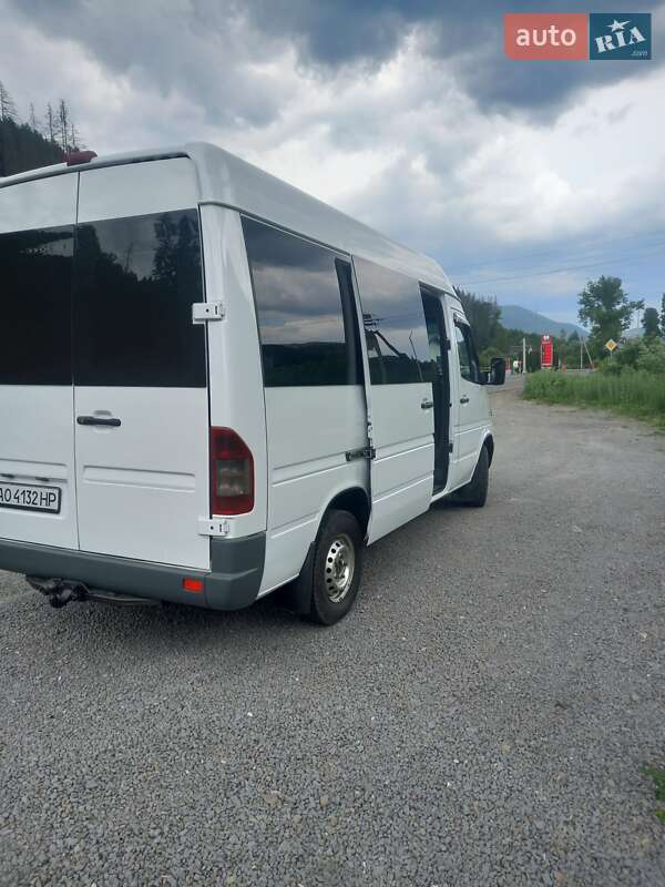 Мікроавтобус Mercedes-Benz Sprinter 2004 в Міжгір'ї