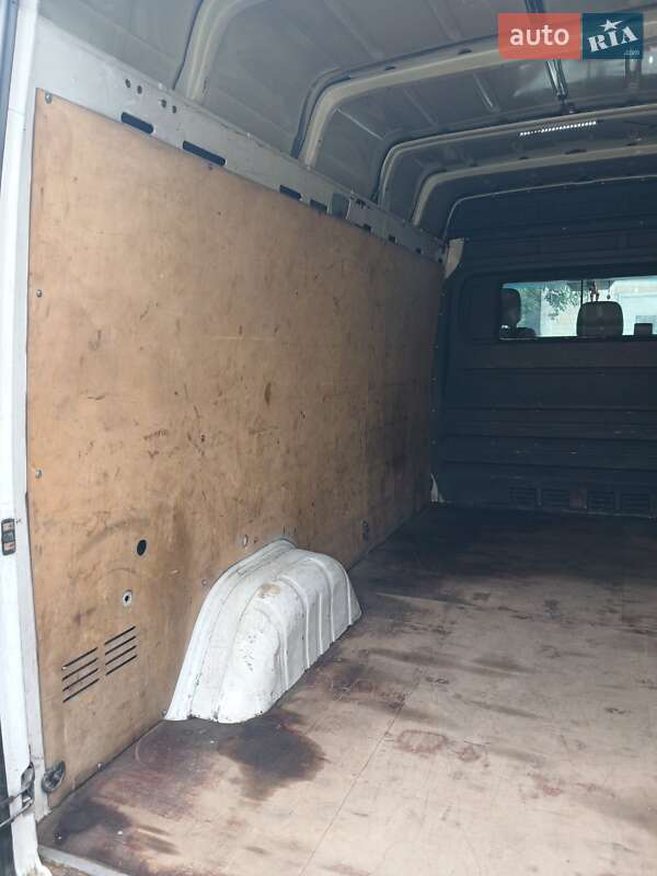 Грузовой фургон Mercedes-Benz Sprinter 2004 в Львове