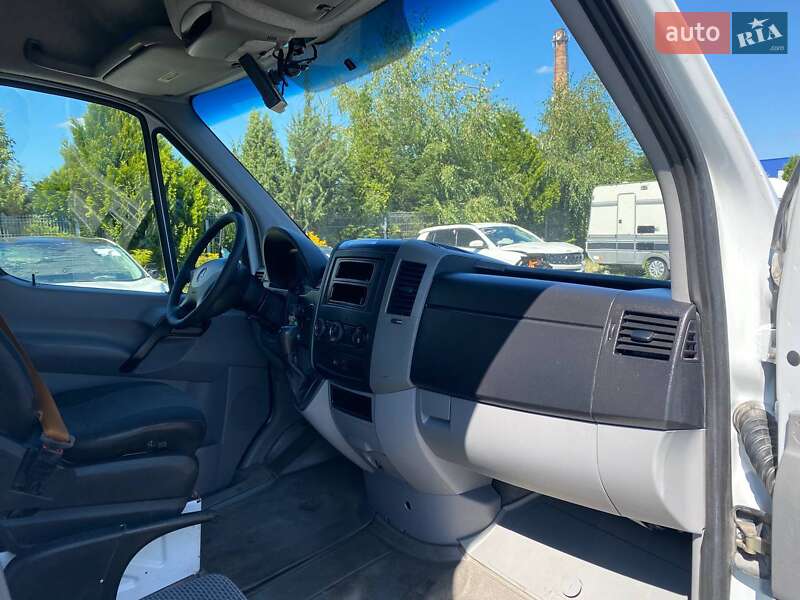 Вантажний фургон Mercedes-Benz Sprinter 2012 в Львові