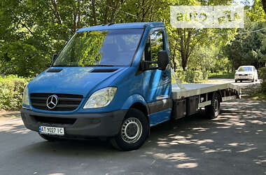 Эвакуатор Mercedes-Benz Sprinter 2011 в Ивано-Франковске