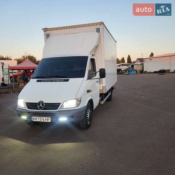 Вантажний фургон Mercedes-Benz Sprinter 2006 в Житомирі