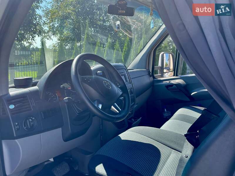 Автовоз Mercedes-Benz Sprinter 2013 в Хмельницком