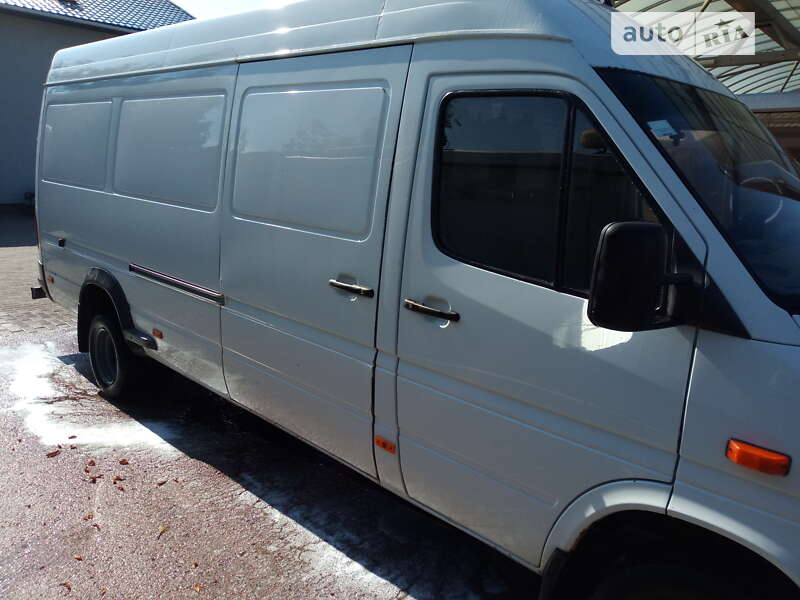 Грузовой фургон Mercedes-Benz Sprinter 2004 в Киеве