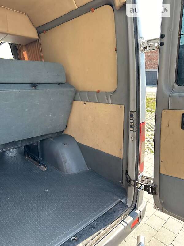 Микроавтобус Mercedes-Benz Sprinter 2004 в Хмельницком фото 7 Микроавтобус Mercedes-Benz Sprinter 2004 в Хмельницком