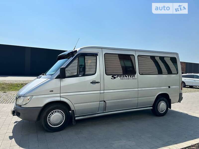 Микроавтобус Mercedes-Benz Sprinter 2004 в Хмельницком фото 29 Микроавтобус Mercedes-Benz Sprinter 2004 в Хмельницком