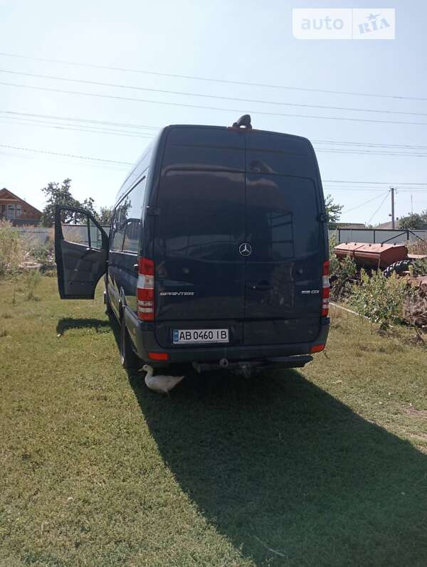 Грузовой фургон Mercedes-Benz Sprinter 2015 в Песчанке