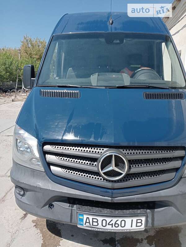 Грузовой фургон Mercedes-Benz Sprinter 2015 в Песчанке