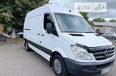 Грузовой фургон Mercedes-Benz Sprinter 2012 в 