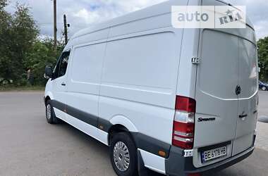 Грузовой фургон Mercedes-Benz Sprinter 2012 в 