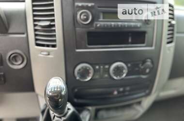 Грузовой фургон Mercedes-Benz Sprinter 2012 в 