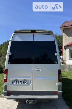 Грузопассажирский фургон Mercedes-Benz Sprinter 2003 в Косове