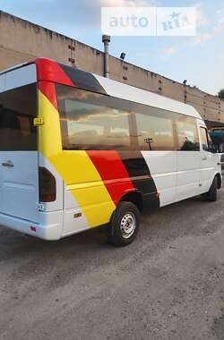 Микроавтобус Mercedes-Benz Sprinter 2006 в 