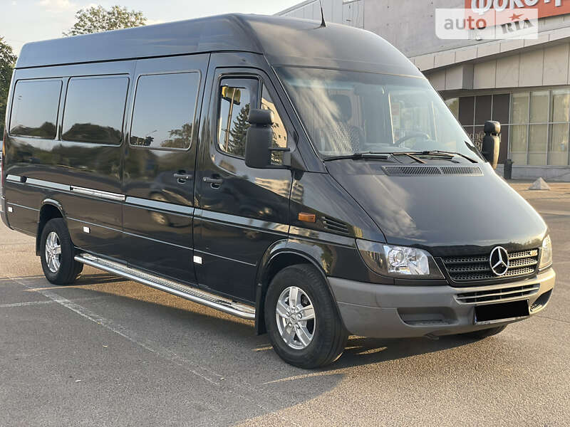 Mercedes-Benz Sprinter 2004 Mercedes-Benz Sprinter 2004