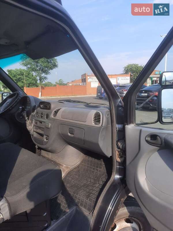 Вантажний фургон Mercedes-Benz Sprinter 2003 в Одесі