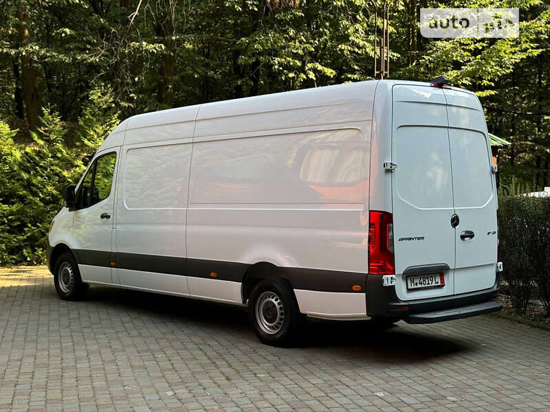 Грузовой фургон Mercedes-Benz Sprinter 2023 в Виннице