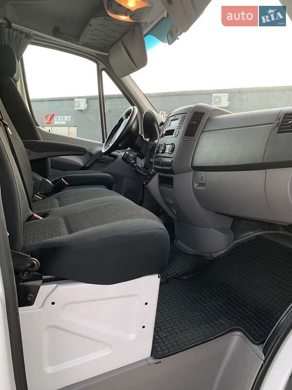 Автовоз Mercedes-Benz Sprinter 2017 в Мукачево