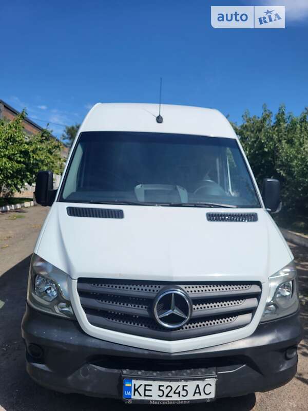 Грузовой фургон Mercedes-Benz Sprinter 2018 в 