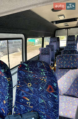 Туристический / Междугородний автобус Mercedes-Benz Sprinter 2005 в 