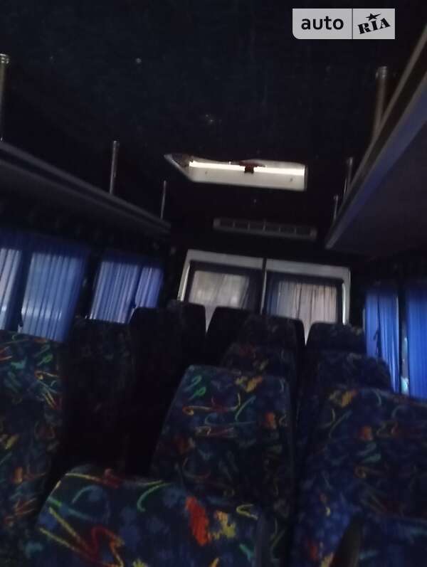 Мікроавтобус Mercedes-Benz Sprinter 1995 в Одесі фото 10 Мікроавтобус Mercedes-Benz Sprinter 1995 в Одесі