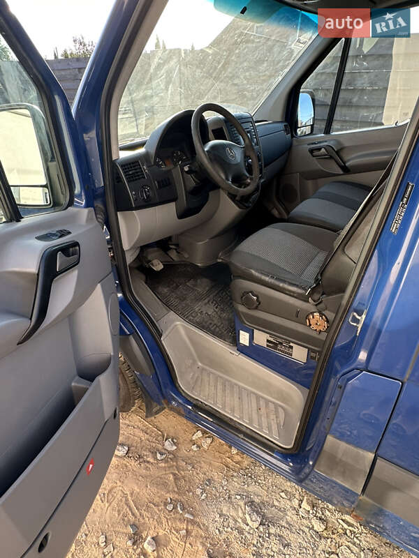 Грузовой фургон Mercedes-Benz Sprinter 2011 в Киеве фото 10 Грузовой фургон Mercedes-Benz Sprinter 2011 в Киеве