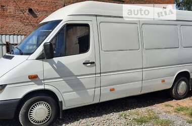 Вантажний фургон Mercedes-Benz Sprinter 2003 в Старокостянтинові