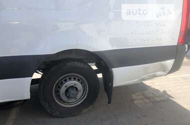 Грузовой фургон Mercedes-Benz Sprinter 2022 в 