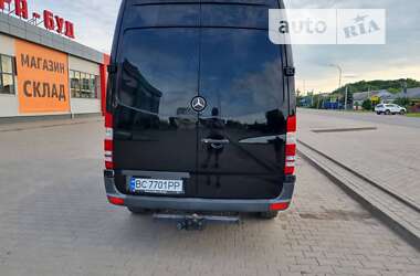 Вантажний фургон Mercedes-Benz Sprinter 2011 в Нововолинську