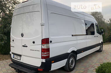 Вантажопасажирський фургон Mercedes-Benz Sprinter 2016 в Стрию