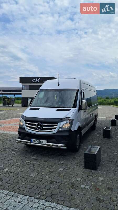 Микроавтобус Mercedes-Benz Sprinter 2015 в Иршаве