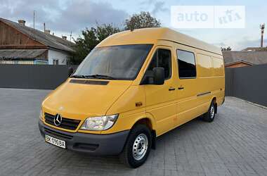 Грузопассажирский фургон Mercedes-Benz Sprinter 2006 в Ровно