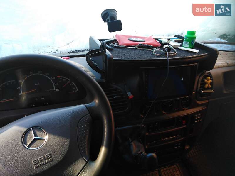 Мікроавтобус Mercedes-Benz Sprinter 2005 в Ужгороді