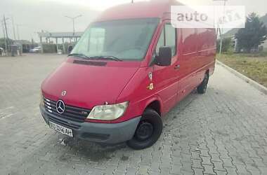 Грузовой фургон Mercedes-Benz Sprinter 2000 в Мукачево