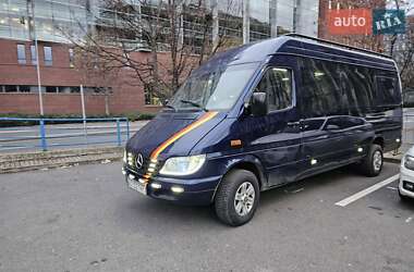 Микроавтобус Mercedes-Benz Sprinter 2005 в 