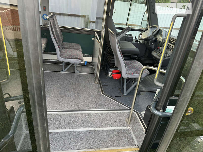 Приміський автобус Mercedes-Benz Sprinter 2006 в Хмельницькому