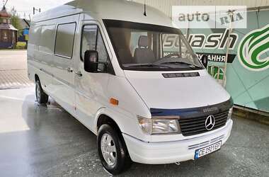 Вантажопасажирський фургон Mercedes-Benz Sprinter 1999 в Чернівцях