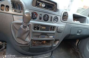 Грузовой фургон Mercedes-Benz Sprinter 2004 в 