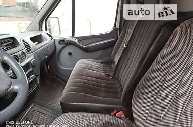Грузовой фургон Mercedes-Benz Sprinter 2004 в 