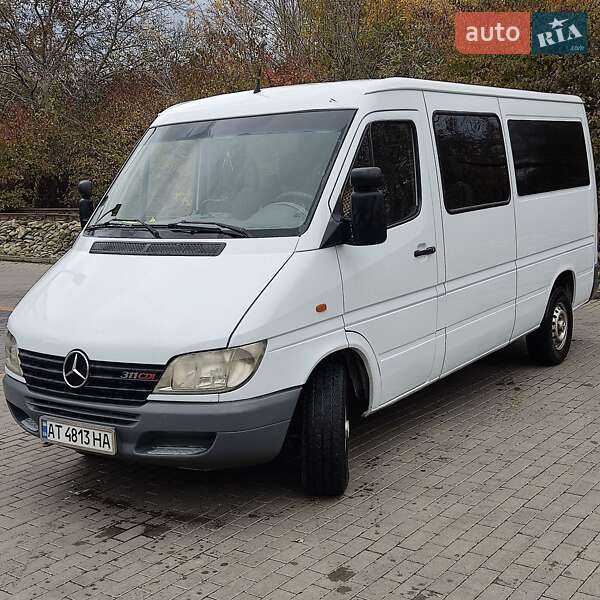 Микроавтобус Mercedes-Benz Sprinter 2002 в Ивано-Франковске