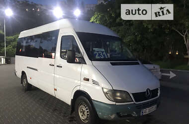 Городской автобус Mercedes-Benz Sprinter 2000 в Кривом Роге