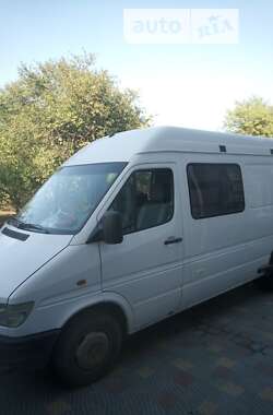 Грузовой фургон Mercedes-Benz Sprinter 2000 в Золочеве