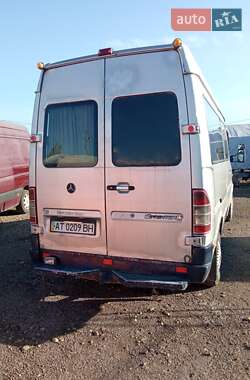 Микроавтобус Mercedes-Benz Sprinter 2004 в 
