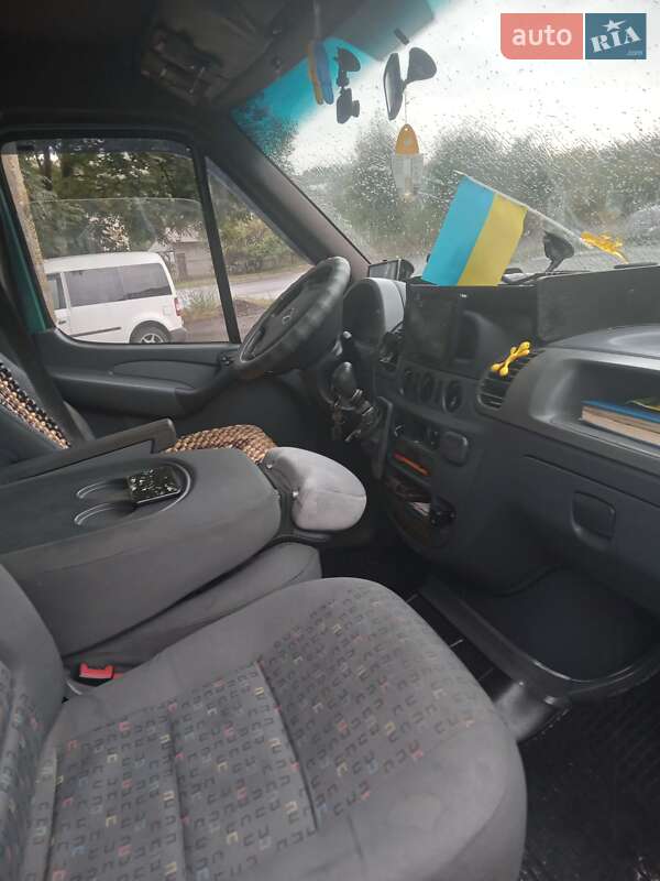 Микроавтобус Mercedes-Benz Sprinter 2002 в Бучаче