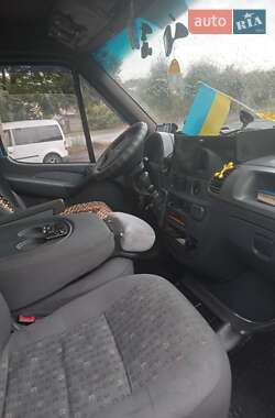 Микроавтобус Mercedes-Benz Sprinter 2002 в 