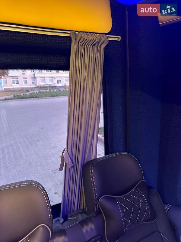 Микроавтобус Mercedes-Benz Sprinter 2019 в Киеве