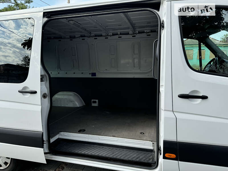 Грузовой фургон Mercedes-Benz Sprinter 2017 в Николаеве